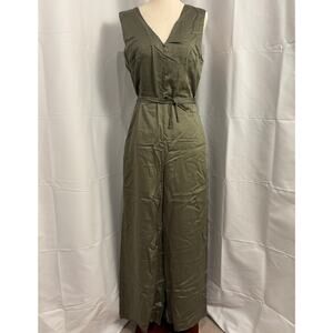 NWT Ettitude Sateen Jumpsuit - Moss - S